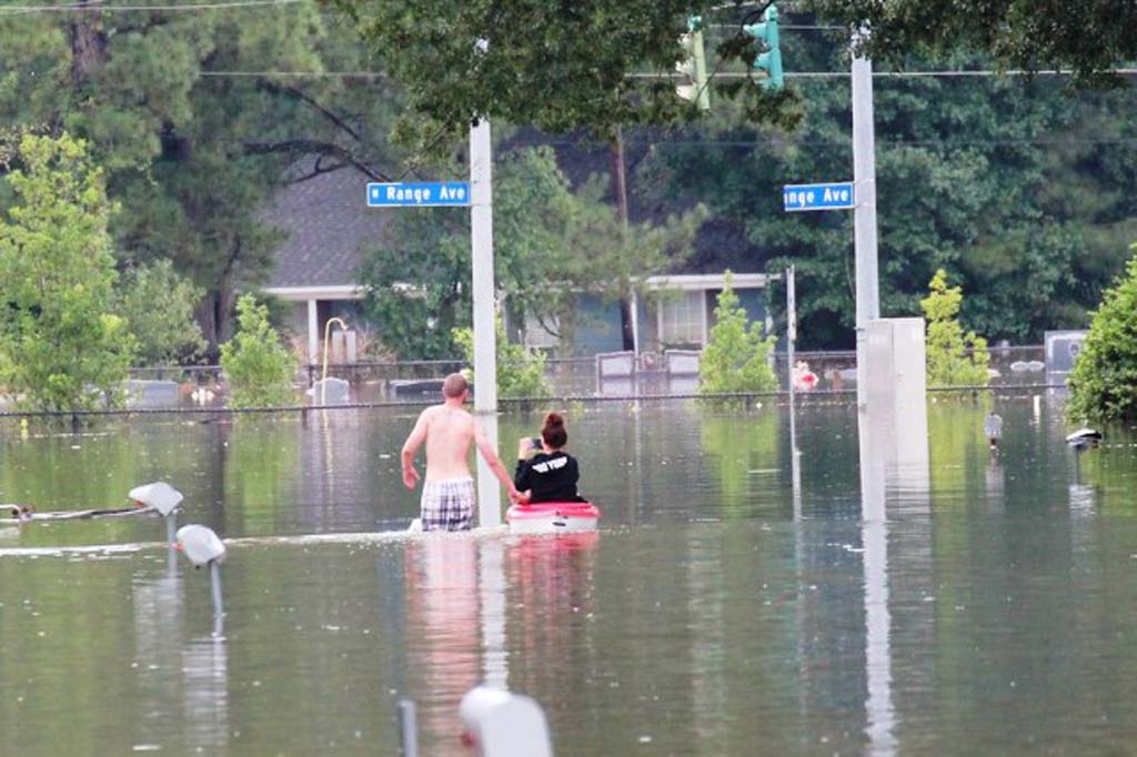 Los Estados Unidos, cercados por el agua y el fuego