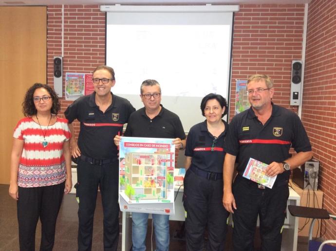 Los bomberos de Alicante preparan un plan antiincendios para 125 edificios 