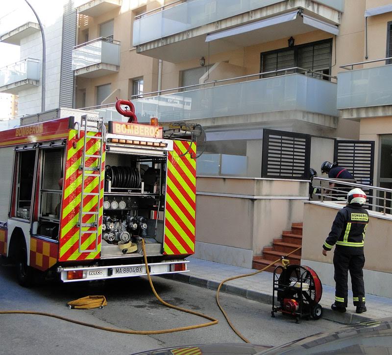 El parque de #bomberos de Benalmádena incorpora dos vehículos para la sierra y la playa