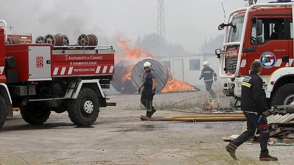#Bomberos de Camargo reciben formación ante emergencias en zonas ferroviarias