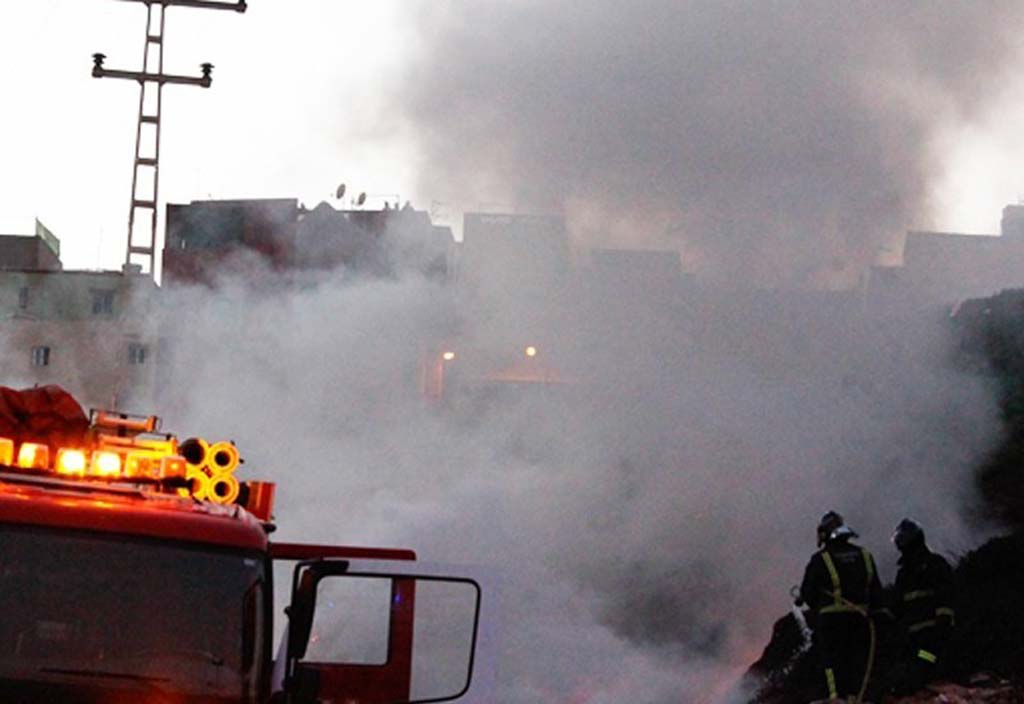 Los #Bomberos de #Ceuta requieren escolta policial tras recibir pedradas en varias intervenciones