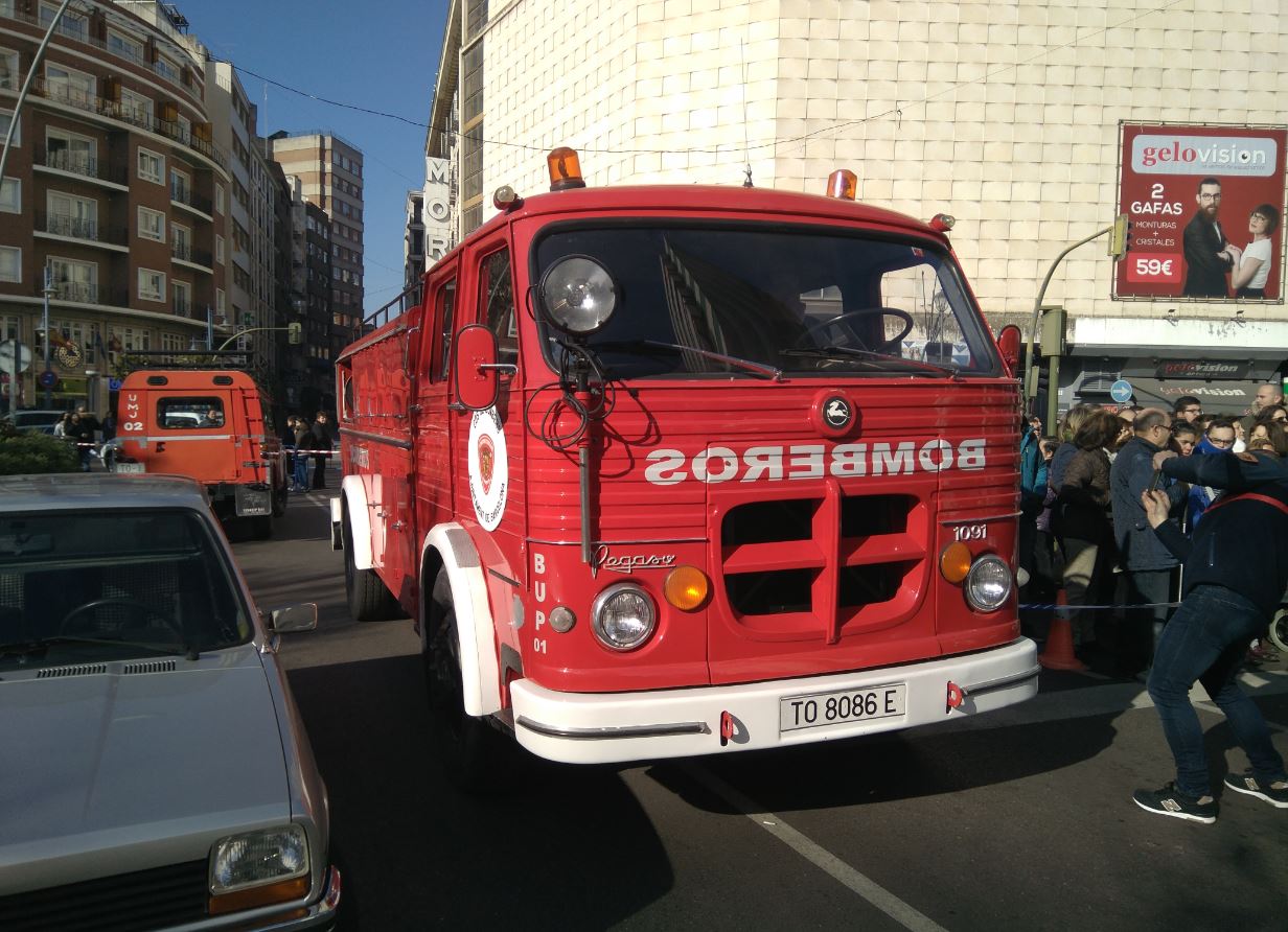 Los #bomberos talaveranos colaboran con la serie 'Cuéntame' para recrear el atentado de Hipercor