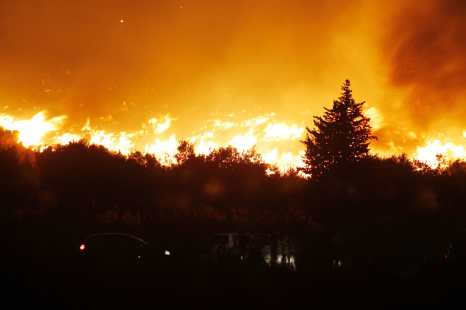 El Gobierno utilizará drones para luchar contra el fuego por la noche