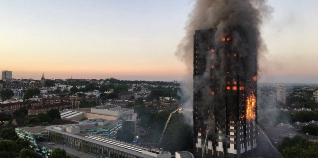 Unos 600 edificios tienen el "revestimiento de la muerte" que también tenía la Torre Grenfell en Londres