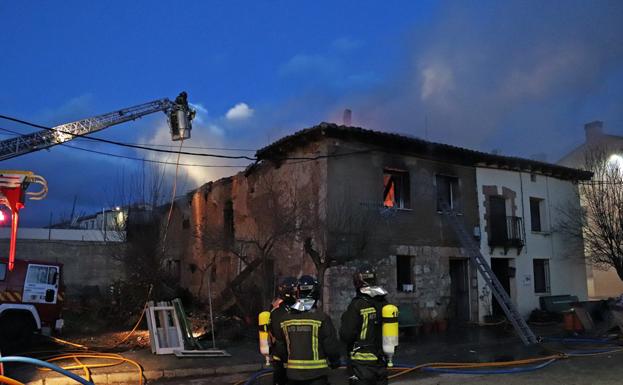 Dos nuevos vehículos para los #bomberos de Saldaña y Aguilar