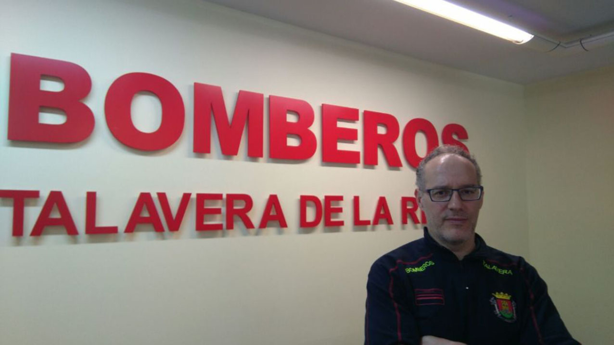 El #bombero de Talavera que convenció a una joven para que no se tirase por un puente