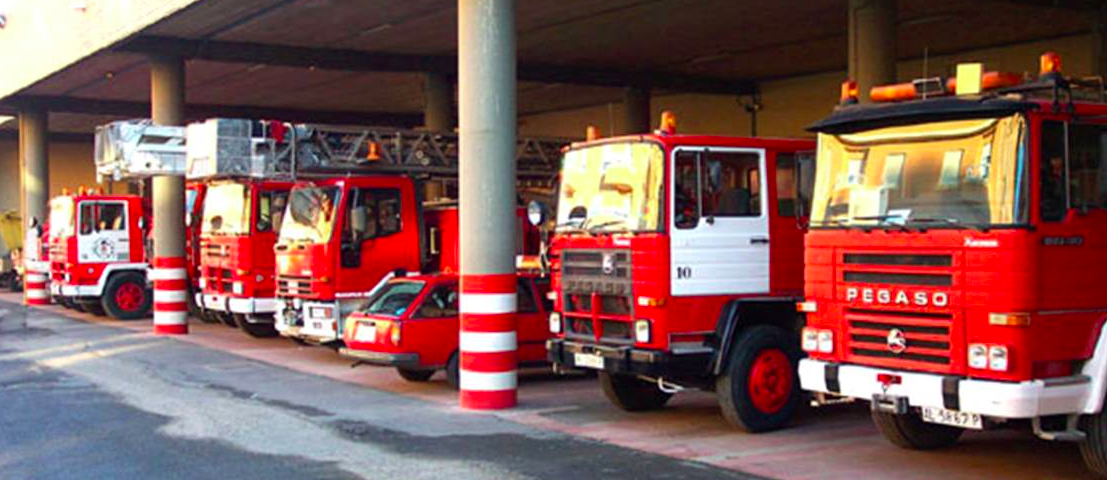 Restauran dos camiones de #bomberos de hace un siglo para uso lúdico