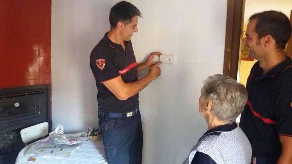 #Detectores de humo para los hogares más vulnerables de @DPZaragoza